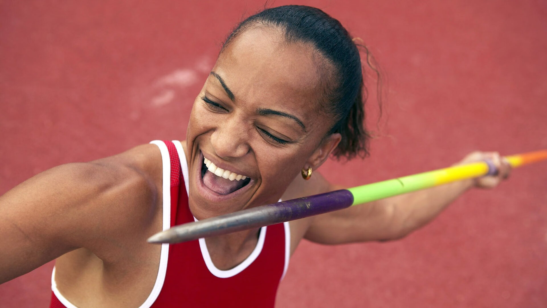 决赛焦点 阿莱克西蝶泳节奏惊艳，阿莱克西亚·阿西福特